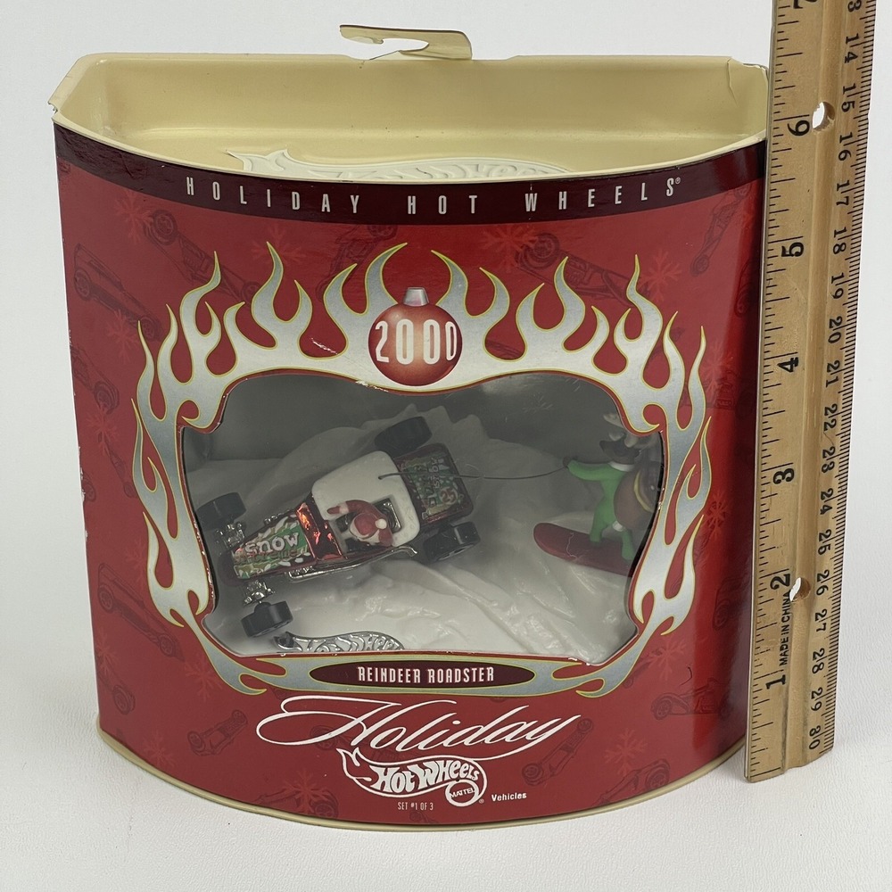 Hot Wheels Holiday Reindeer Roadster  Holiday 2000 New in Box 29083 - Picture 9 of 9